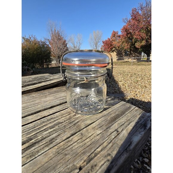 Vintage 1/2 Pint Ball Ideal Clear Glass Canning Jar with Lid and Wire Bail - Picture 2 of 10